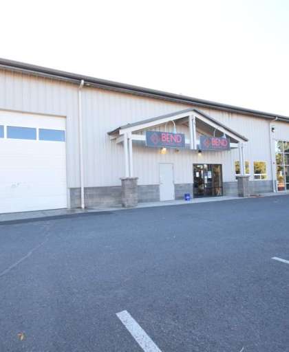 Glenwood Industrial Park-SE Bend Desirable Industrial Suites